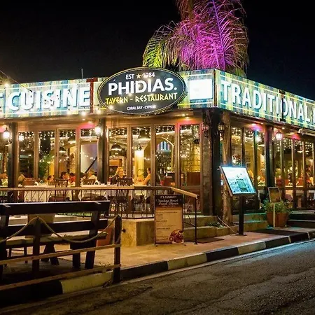 Phidias * Maa